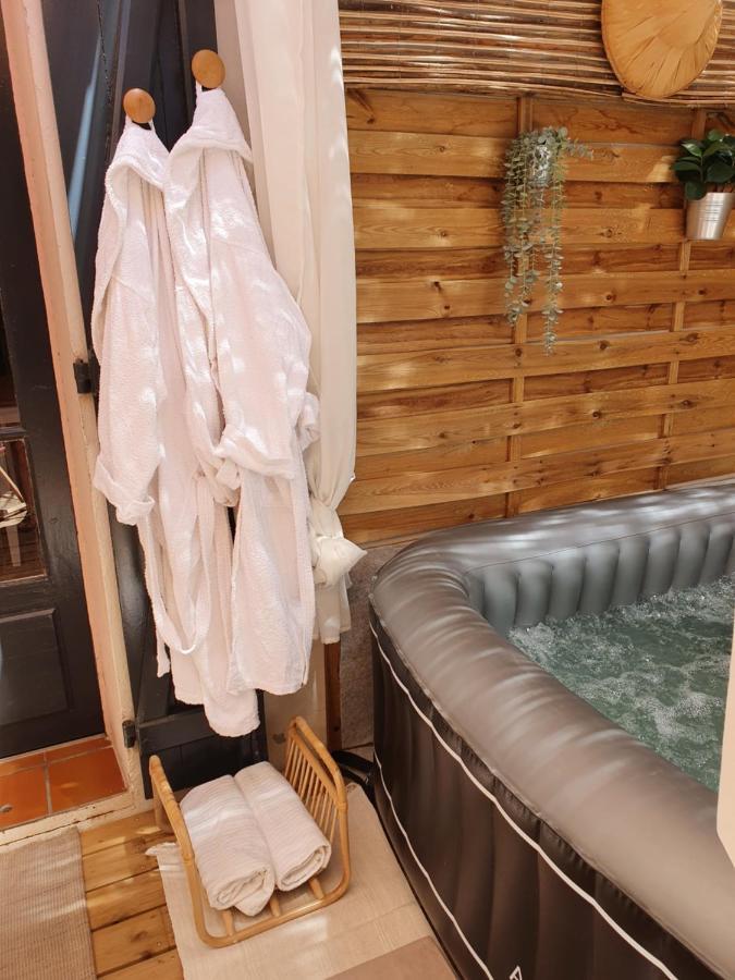 Une Nuit A Bali - Appartement Cocooning Solliès-Toucas Exteriör bild
